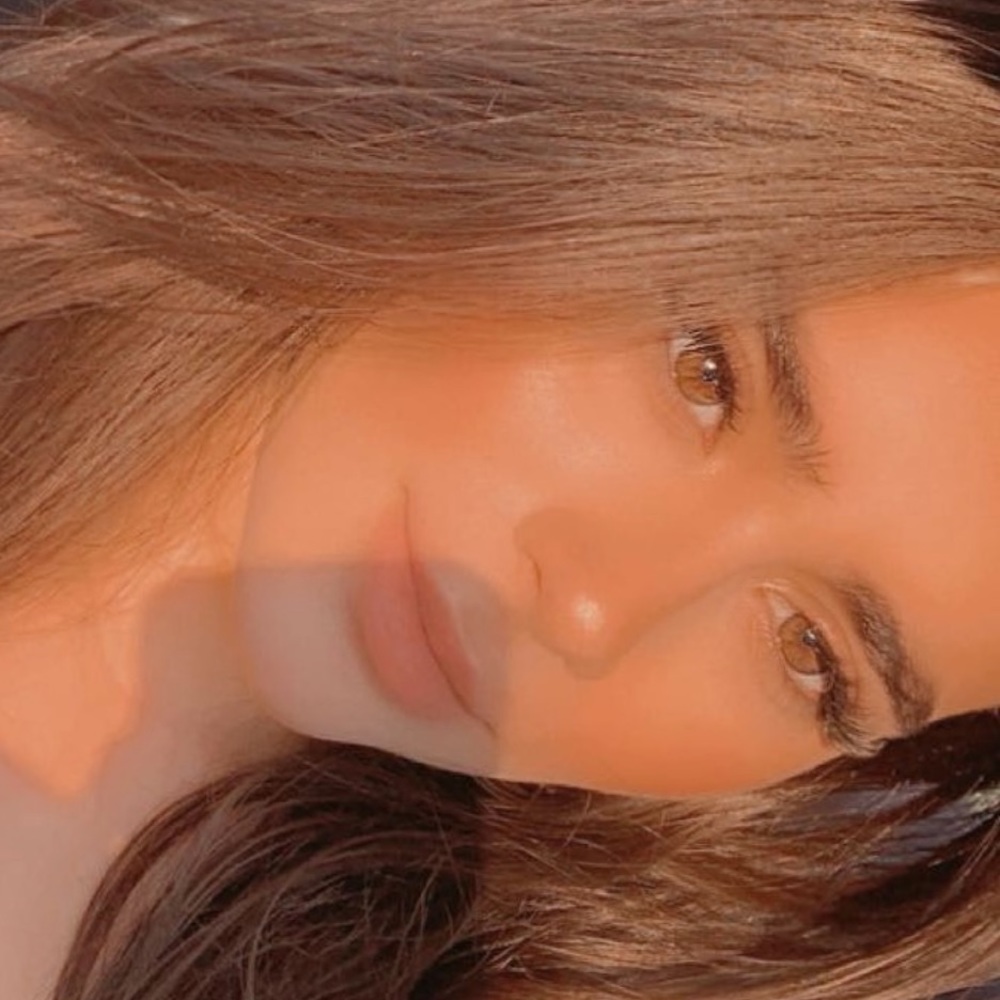 Meet your Posher, Zeynep